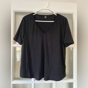Oversized black maternity Tshirt